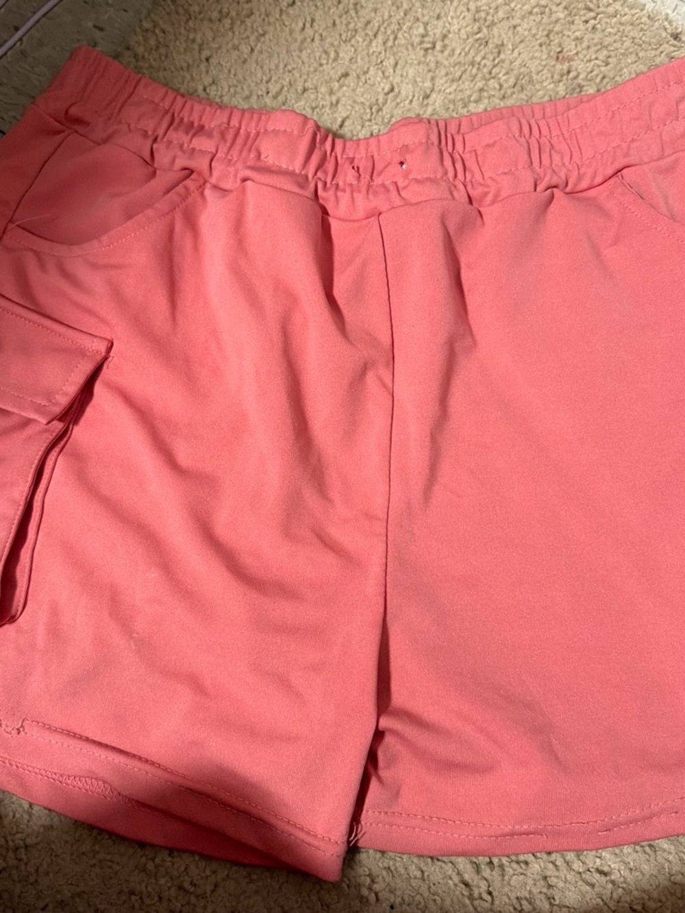 Women's Coral Cargo Pocket Elastic-Waist Shorts